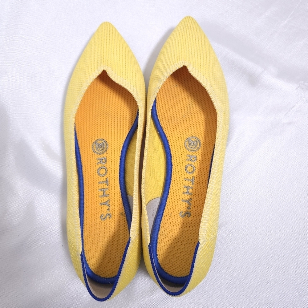 Rothys “Marigold” Yellow Size W7 Pointed Flat - Picture 4 of 7